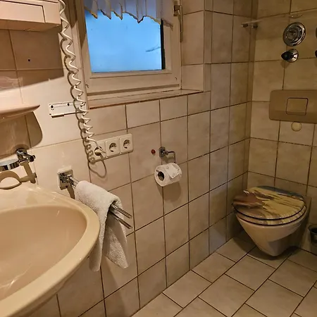 Bei Muenchen In Grafrath Amperschlucht *